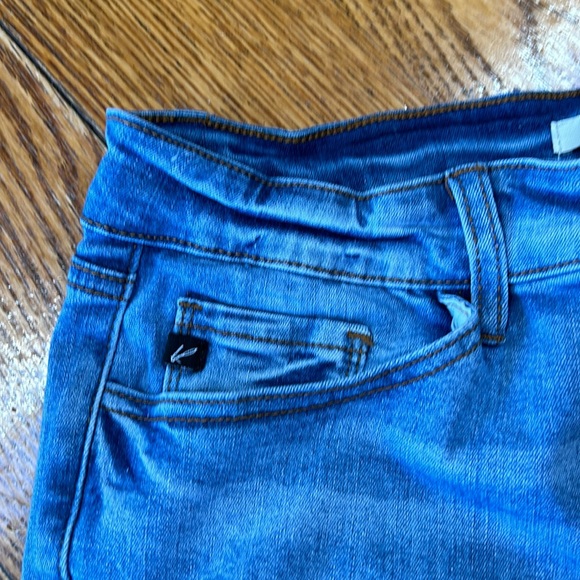 Kancan stretchy jeans. Good condition. Size 11/29. - Picture 8 of 13